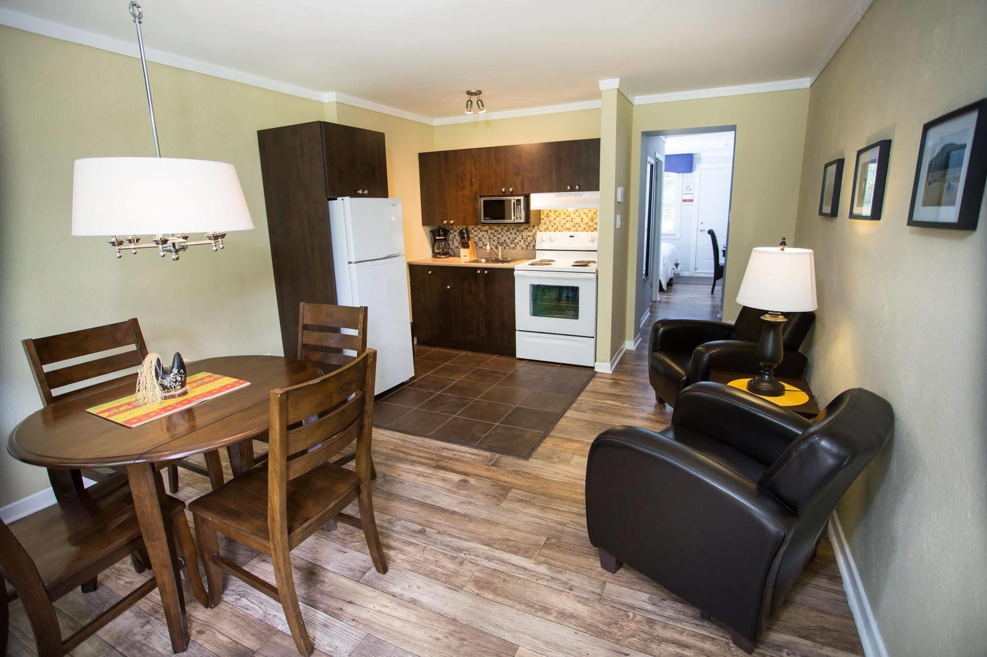 Studiotel Bromont Extérieur photo